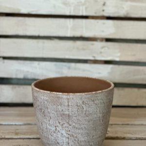 Terracotta pot Medium